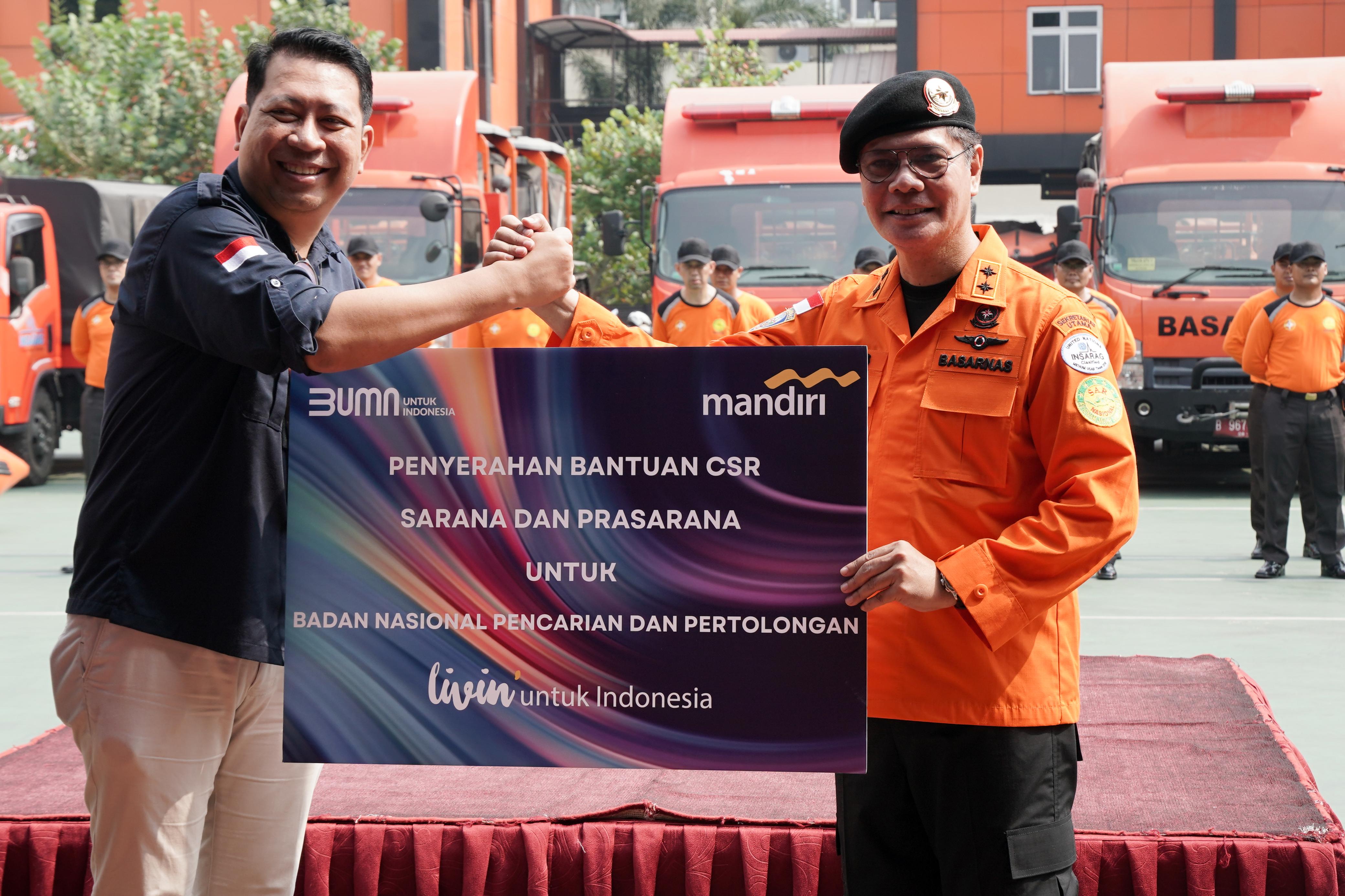 Siap Siaga ! Bank Mandiri Serahkan Bantuan ke Basarnas dan Bentuk Tim Emergency Response