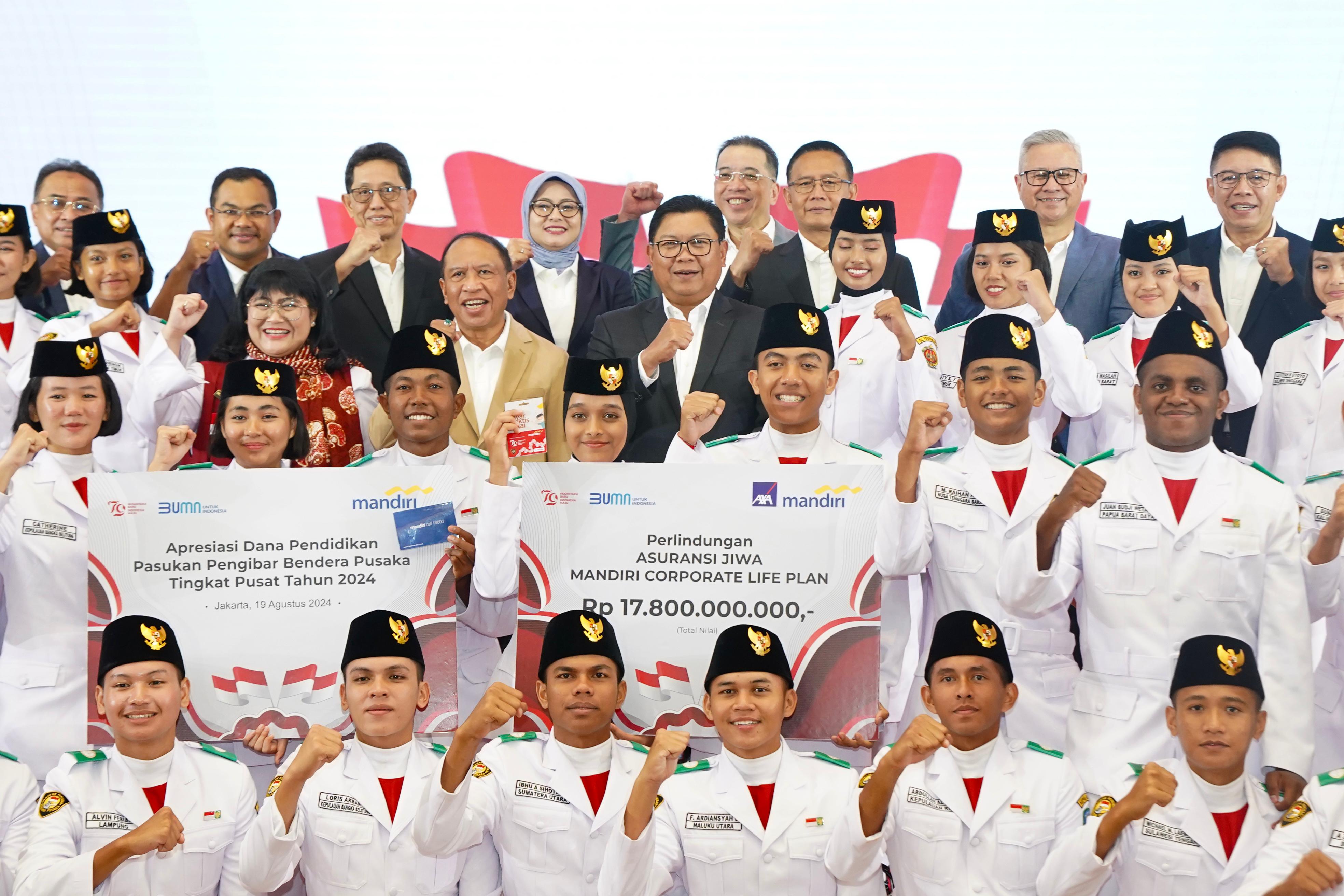 Menyala, Bank Mandiri Apresiasi Paskibraka Tingkat Pusat