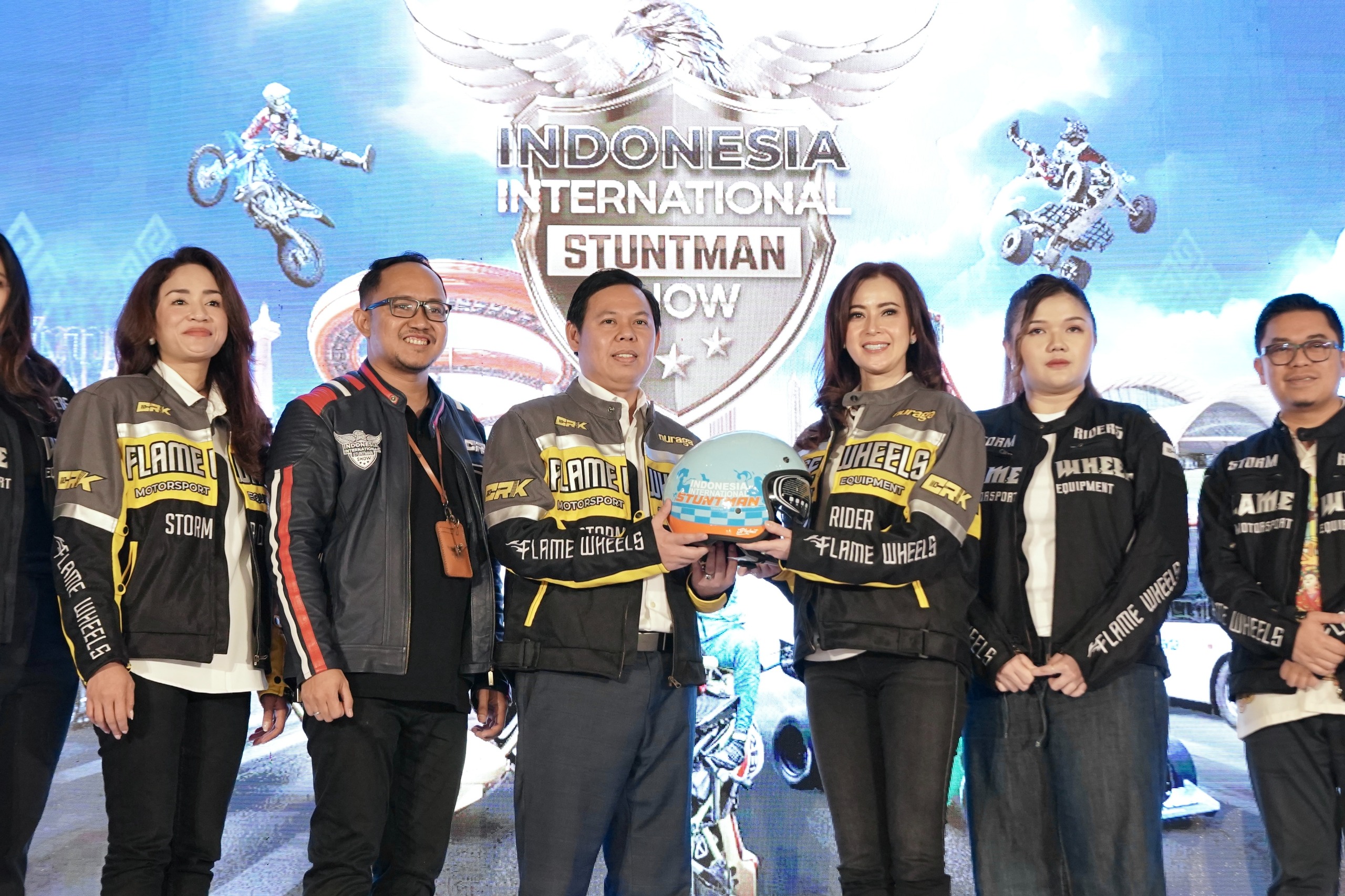Bisa Beli Tiket di Livin’ ! Bank Mandiri Resmi Jadi Official Bank Partner Indonesia International Stuntman Show 2024